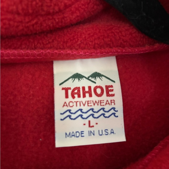 Red 1/4 Zip Fleece pullover- Hyannisport embroidered on chest. Unisex Large - Picture 4 of 5